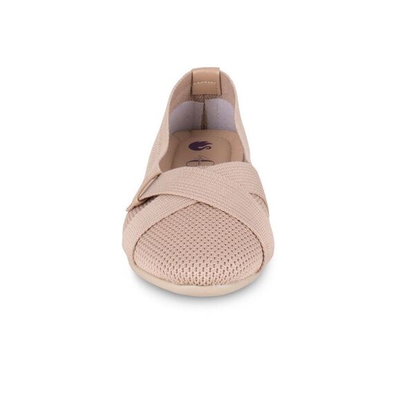 Gloria Vanderbilt Debbie slip on ballet flat with cross strap - Picture 4 of 5